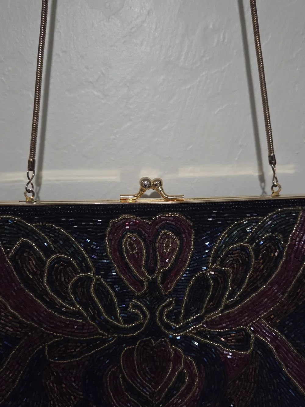 Elegant Beaded Clutch Bag on Chain